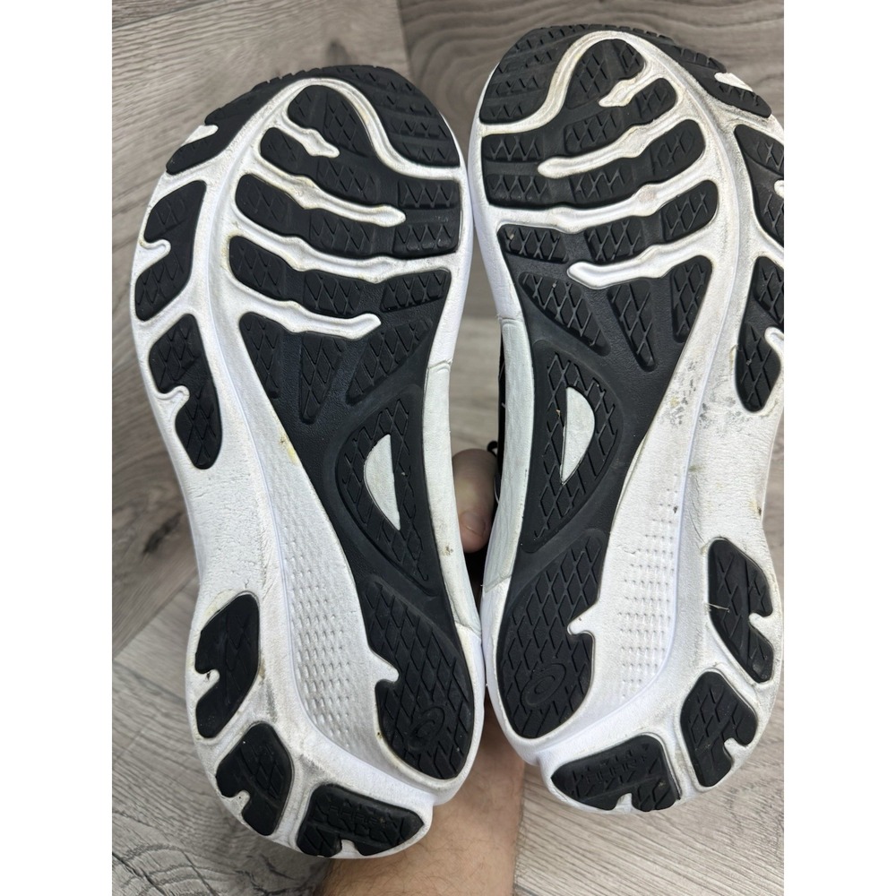 ASICS Gel-Kayano 30 Womens Size 9 M Black White Athletic Sneaker Shoes 1012B357 - Picture 4 of 12